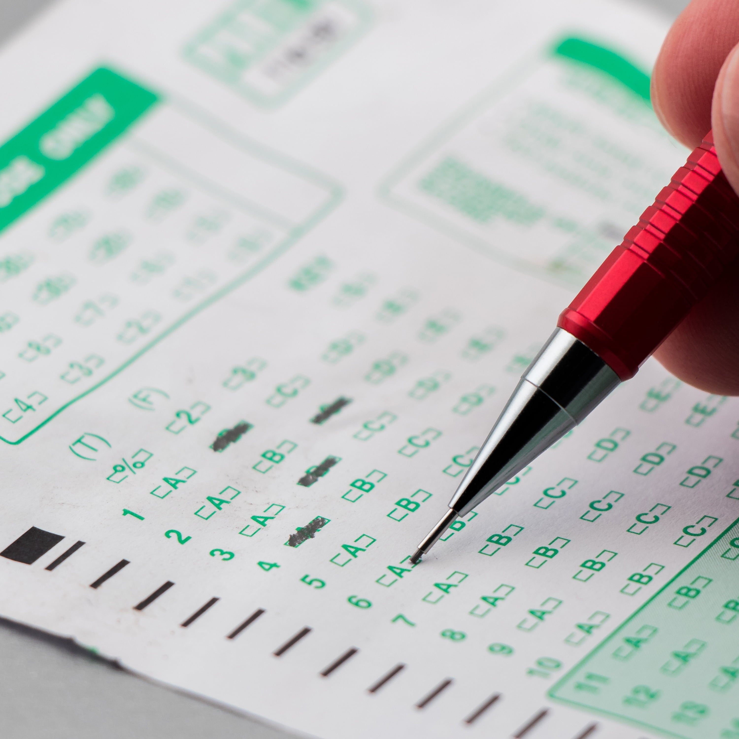 Pentel Sharp Mechanical Pencil 3 Pack Assorted Barrels (1 Each 0.5mm, 0.7mm, 0.9mm)